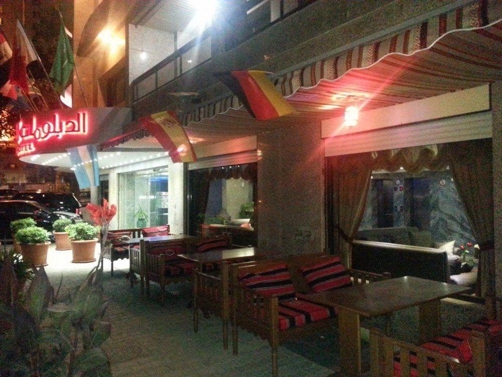 The Diplomat Hotell Beirut Exteriör bild